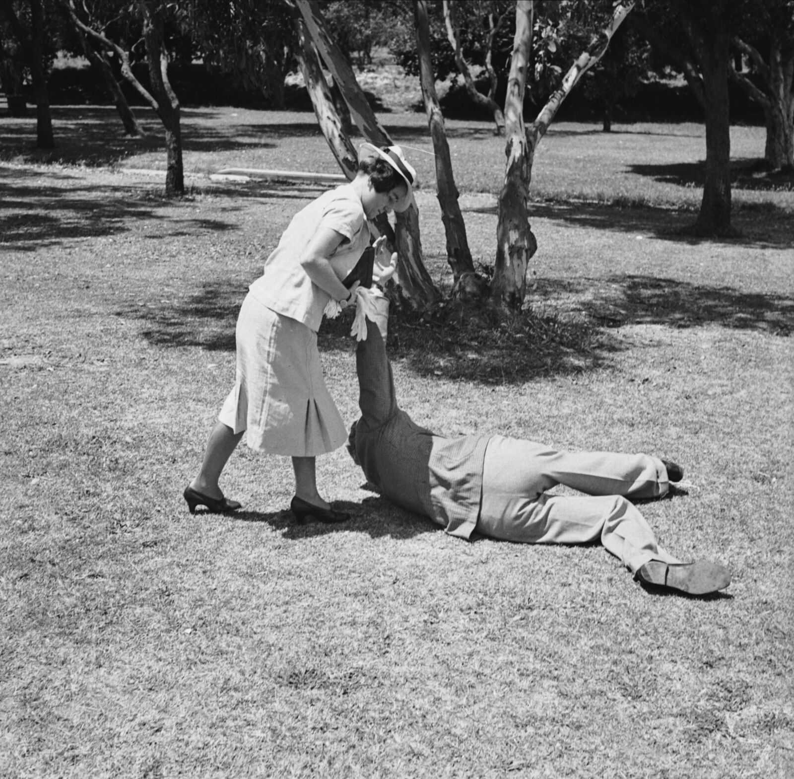 Más autodefensa vintage para mujeres