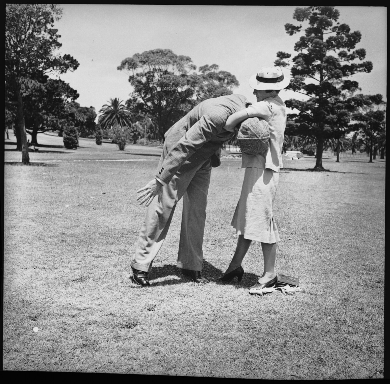 More Vintage Self Defense For Women