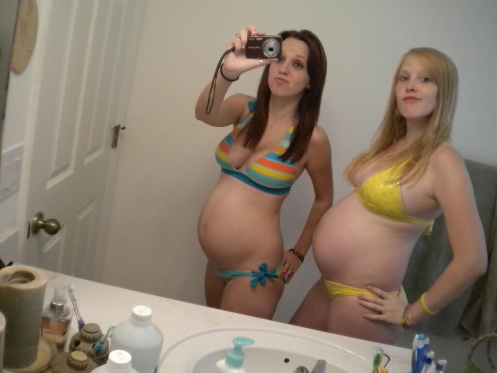 Mirror mirror on the wall, who's the sexiest preggo of them all?