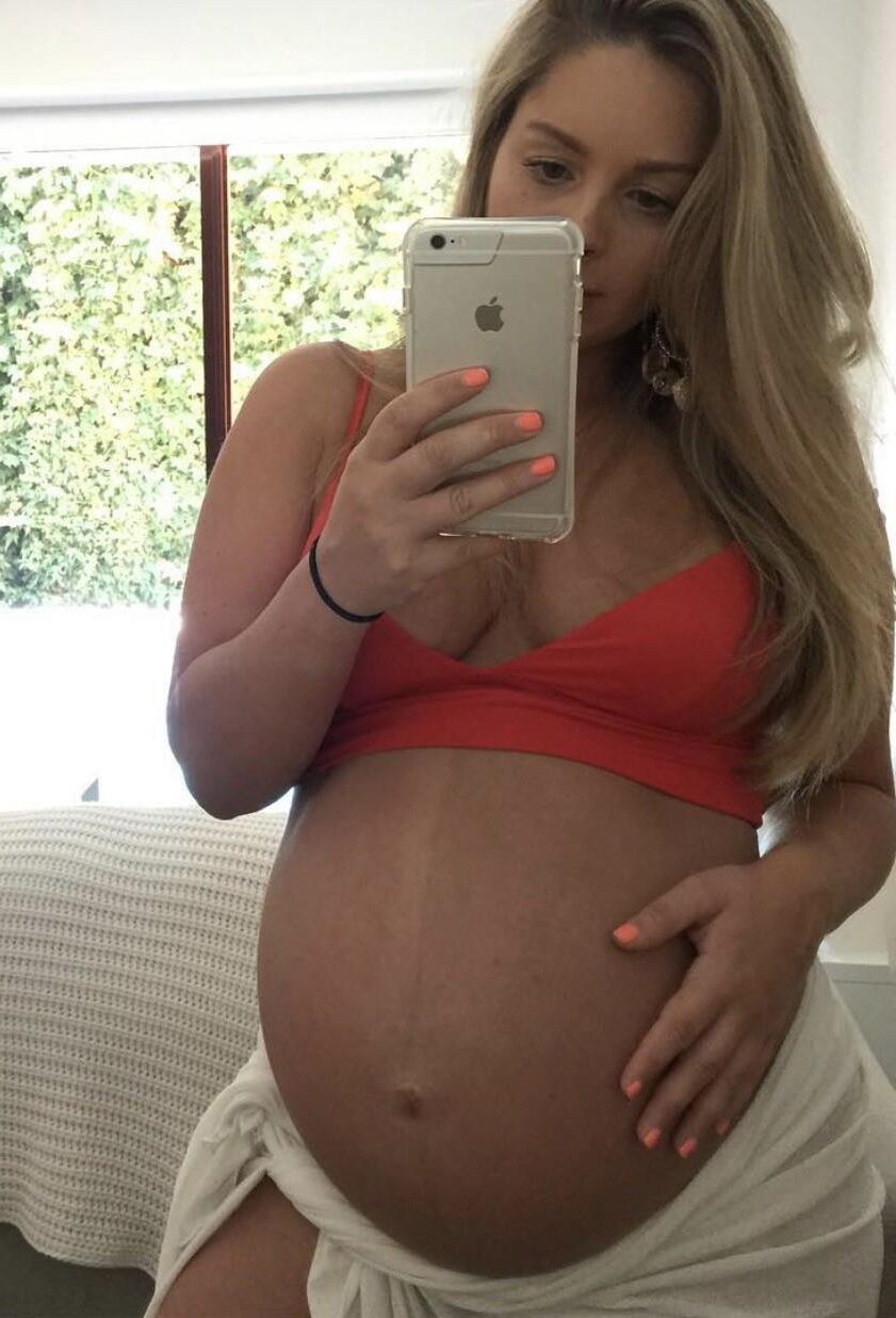 Mirror mirror on the wall, who's the sexiest preggo of them all?