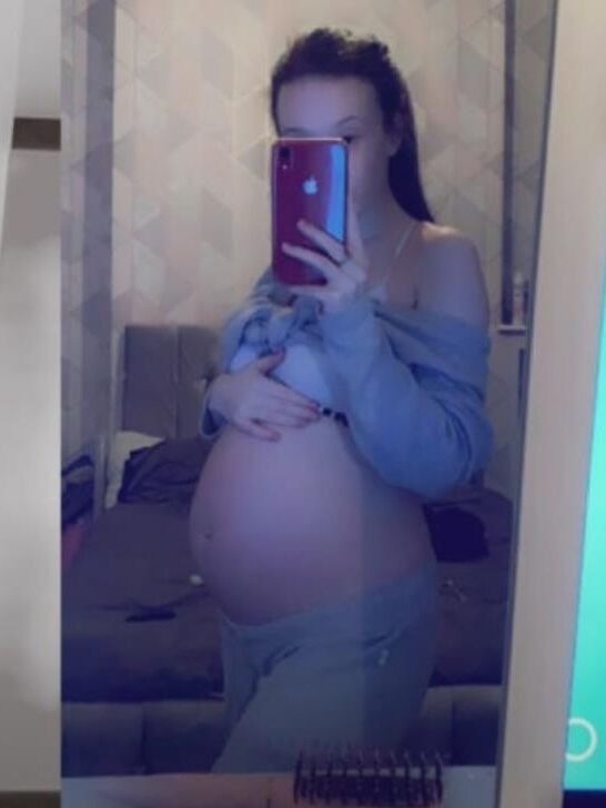 Pregnant teen 68