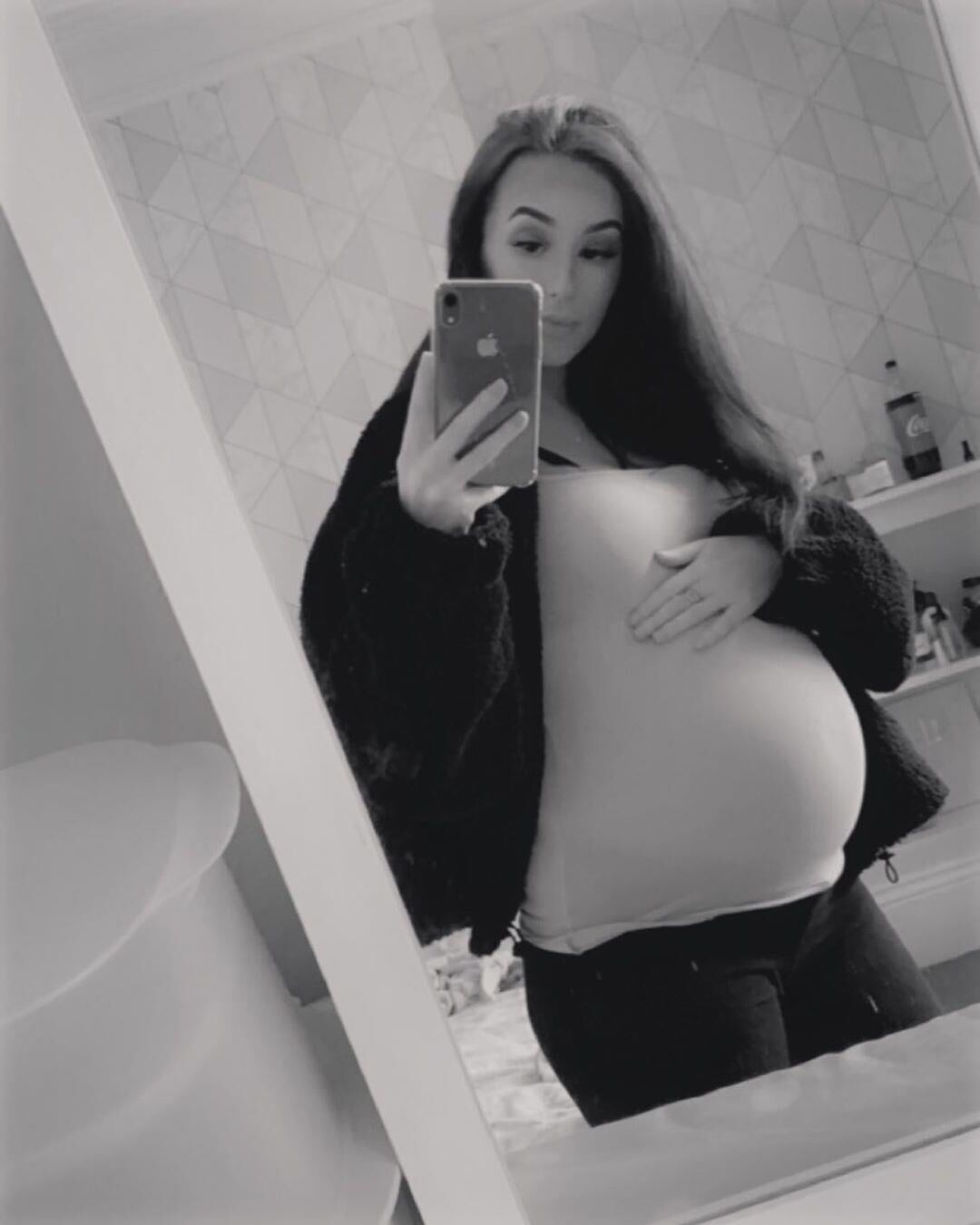 Pregnant teen 68