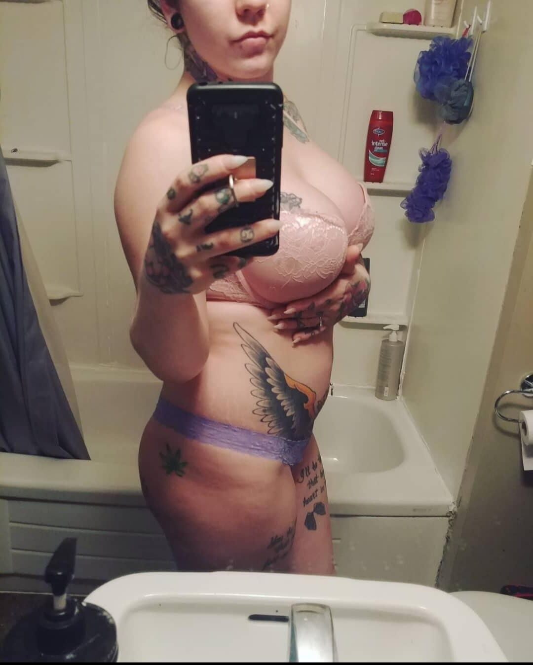 Grossesse tatouée