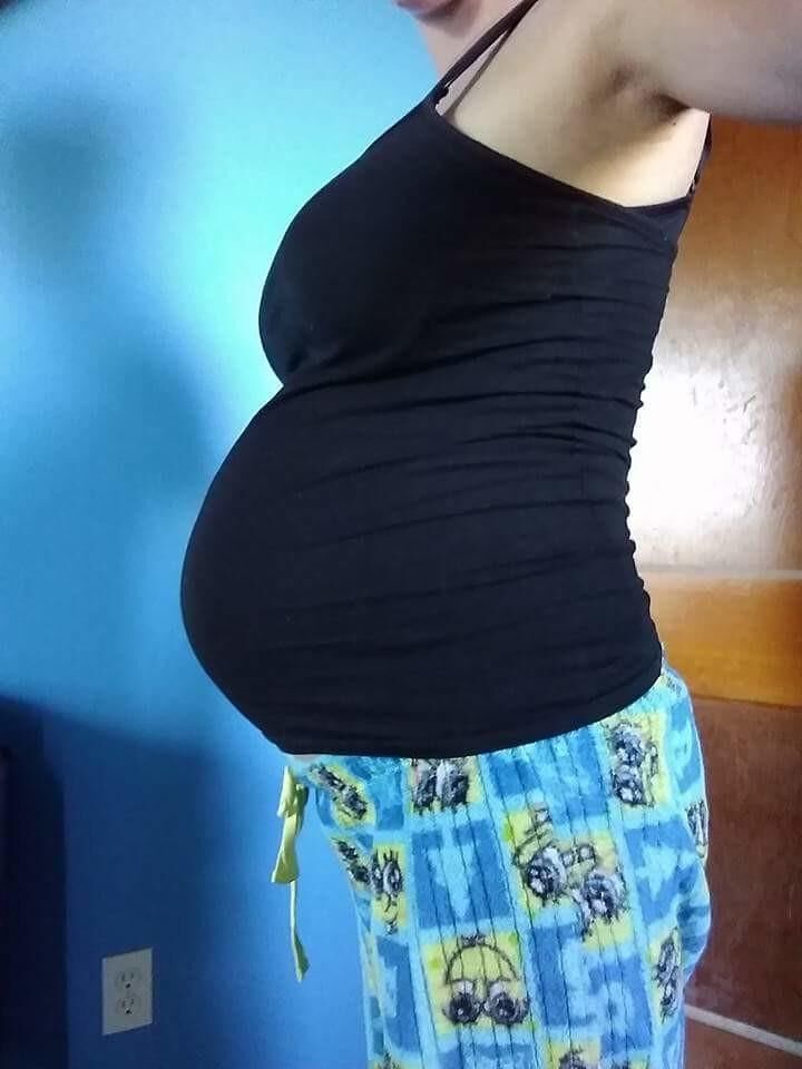 Pregnant cutie 