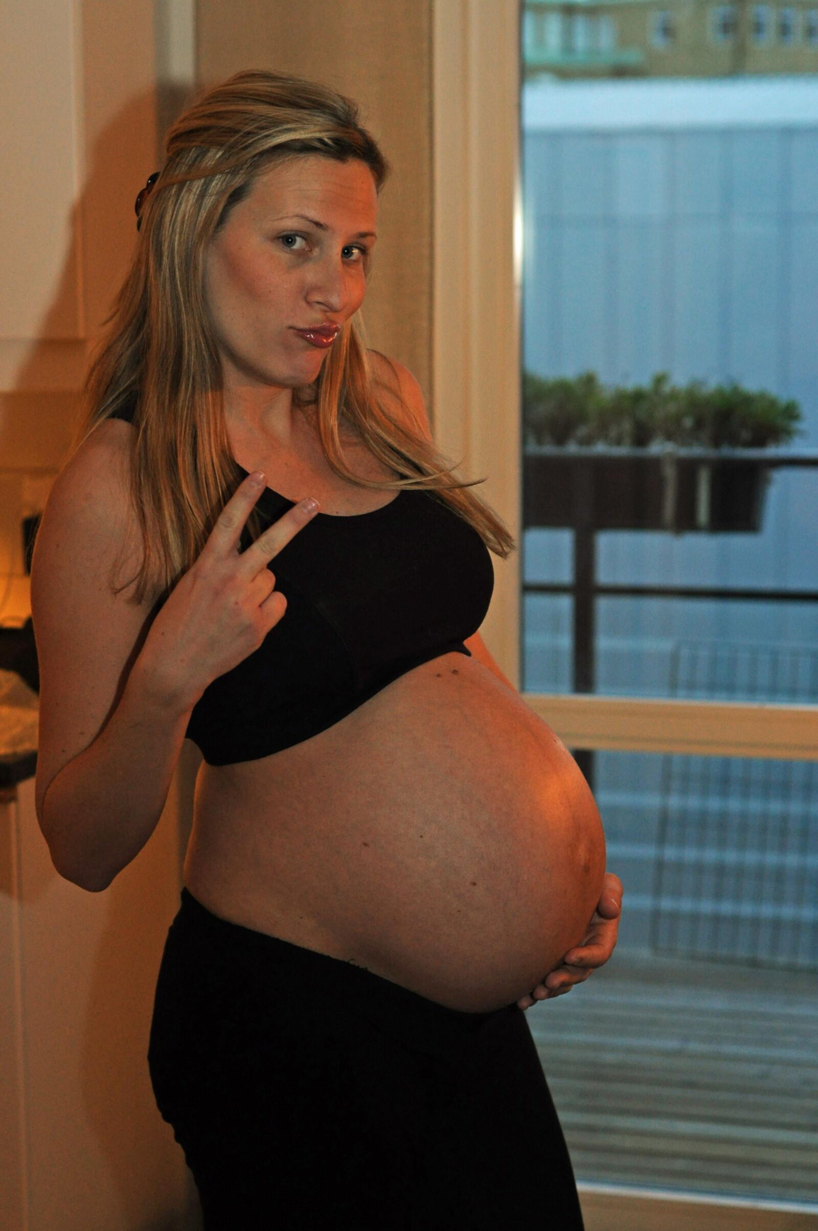 preggo 02