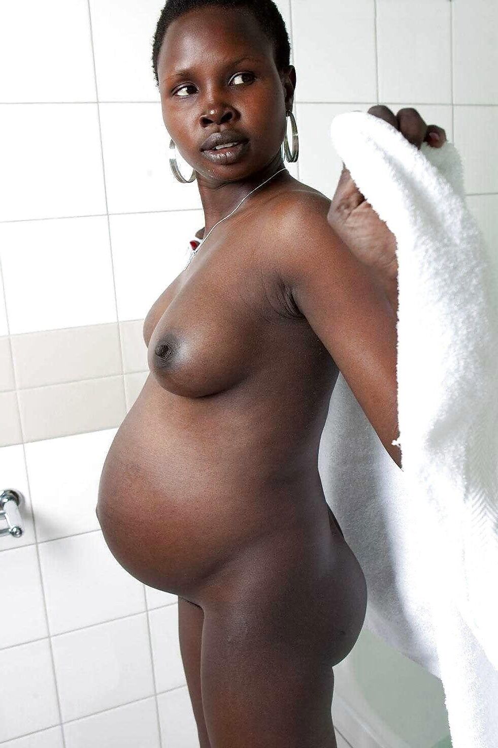 Ventre de femme enceinte