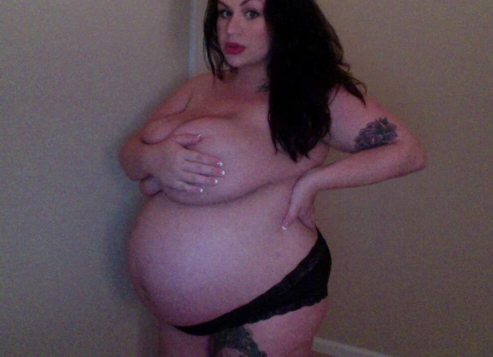 Tattoos, big tits and belly