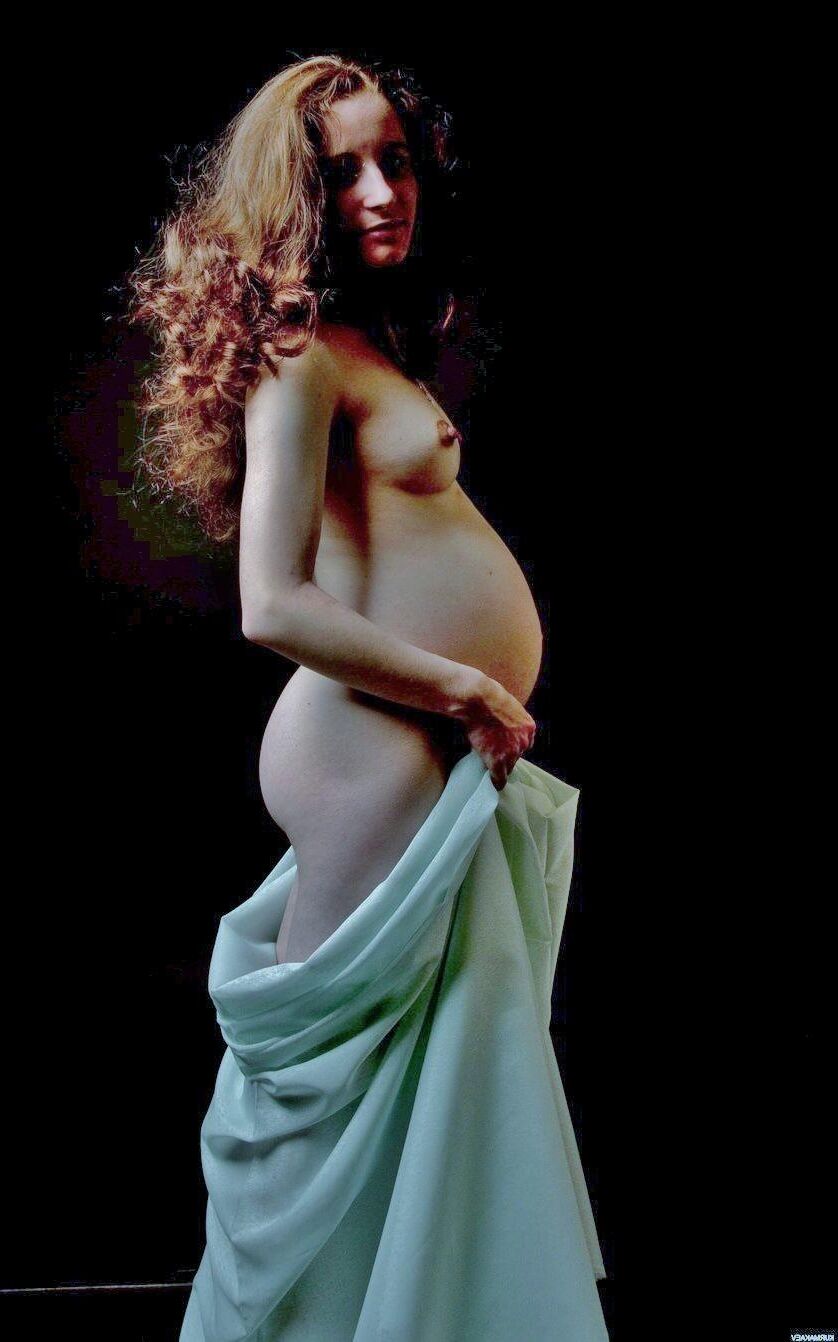 Ventre de femme enceinte