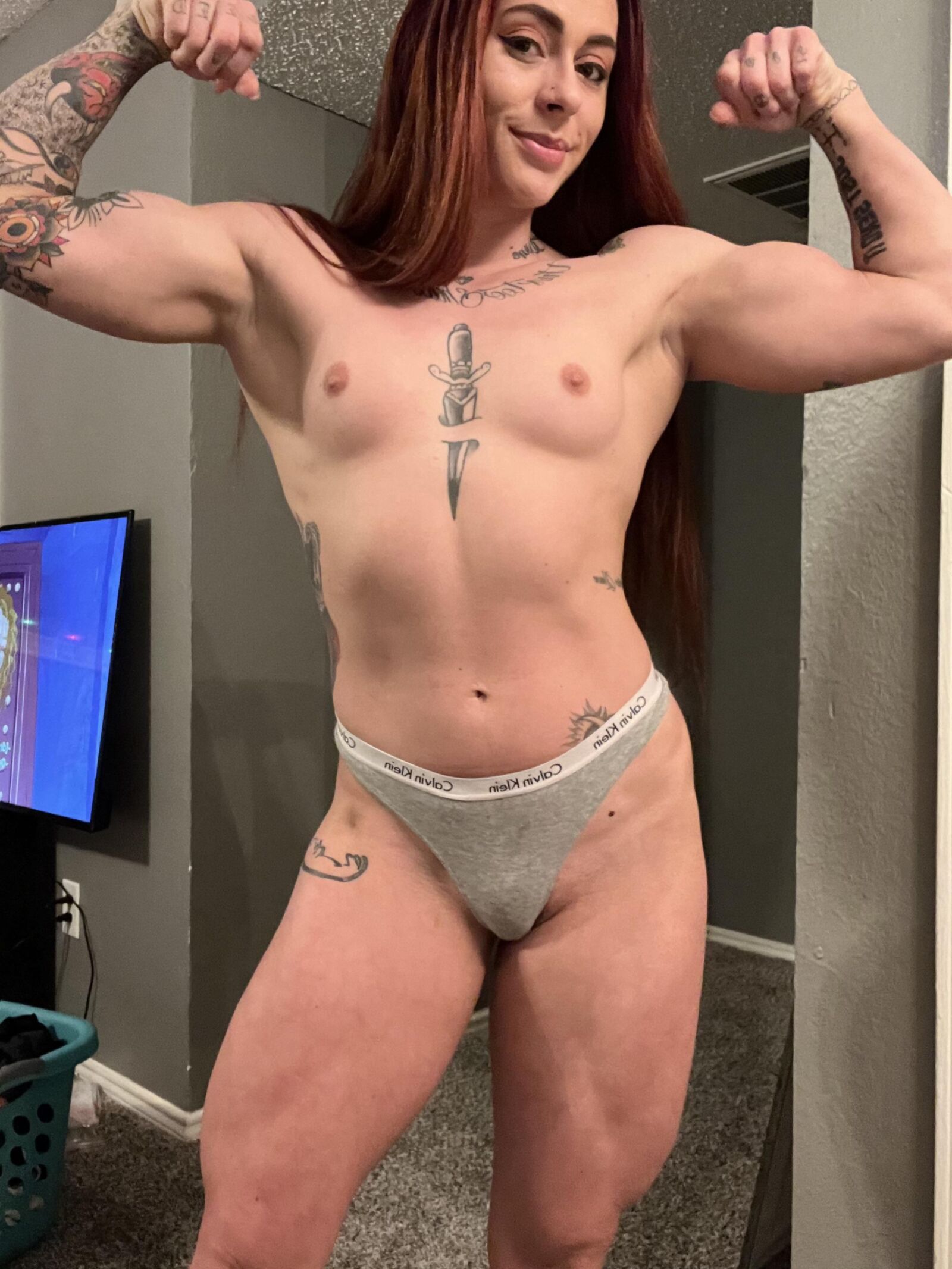 Muscle Clit 11