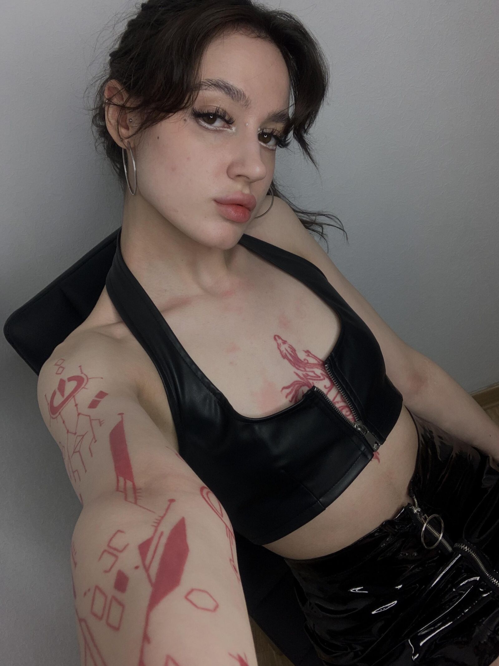 Fetish 2406