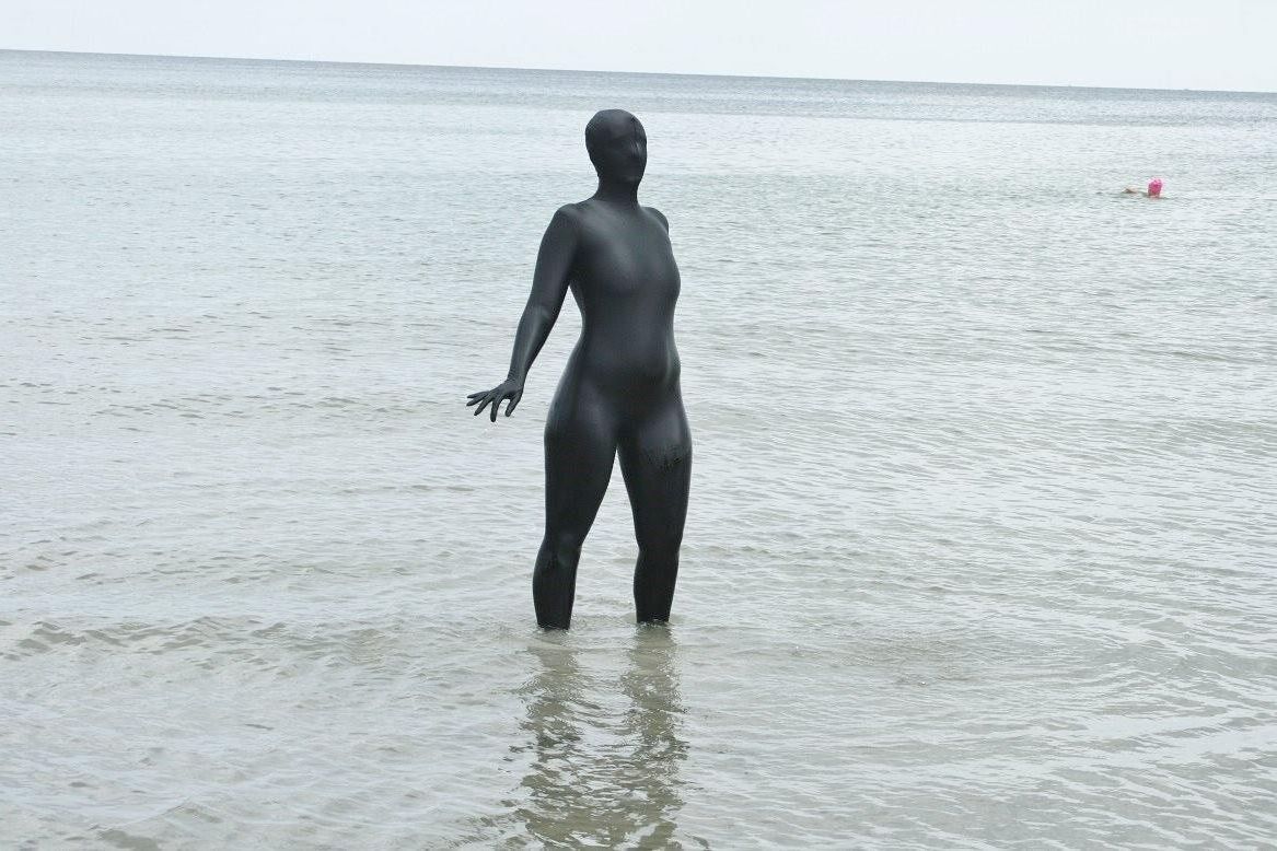 Zentai mojado y desordenado