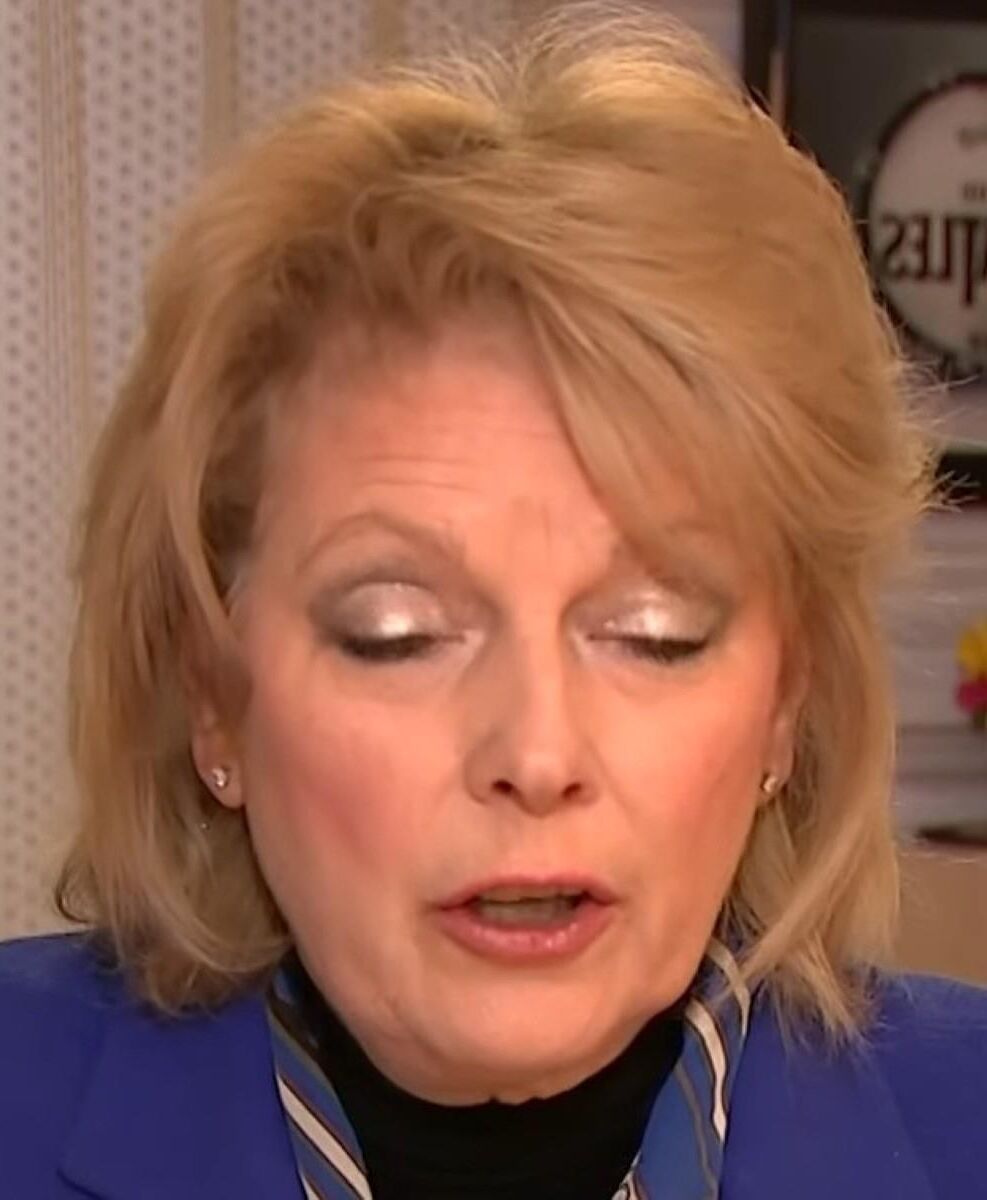 Cumslut Anna Mary Soubry PC トリビュート。