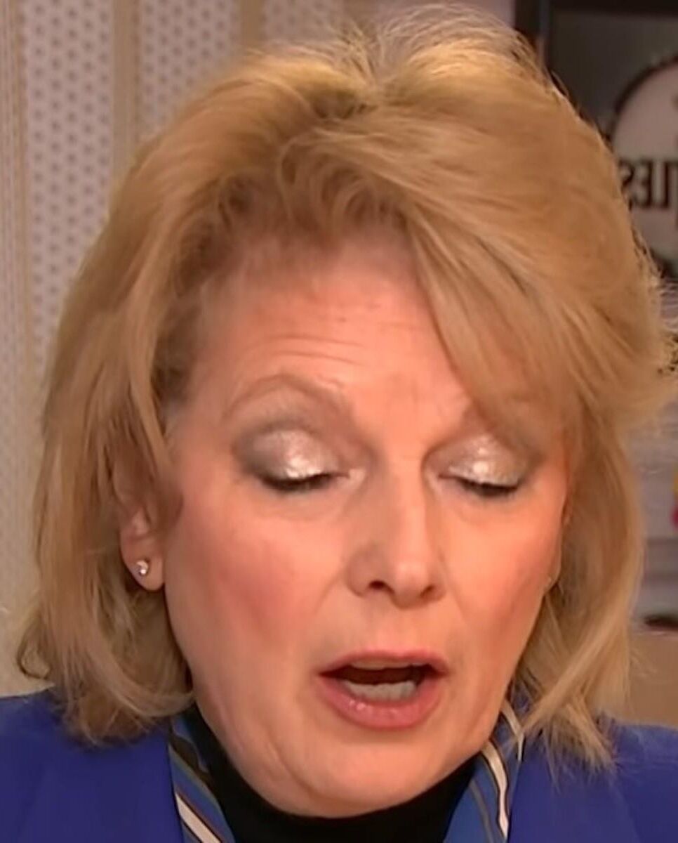 Cumslut Anna Mary Soubry PC トリビュート。