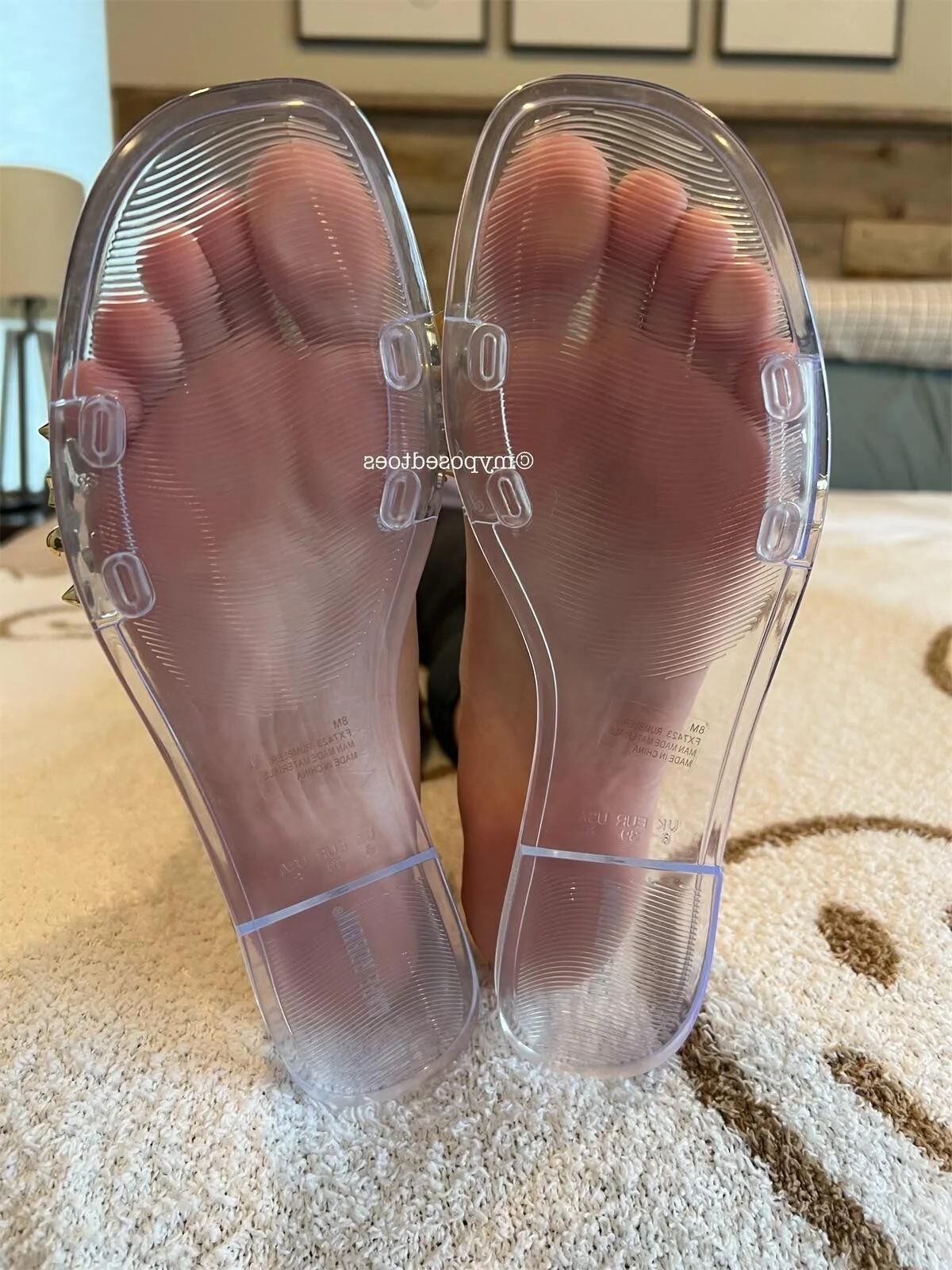 Goddess Feet In Sandals