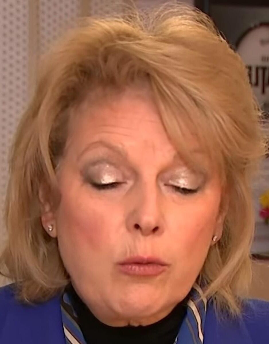 Cumslut Anna Mary Soubry PC トリビュート。