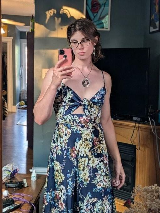 24 de outubro Nerds vestidos, mas sexy