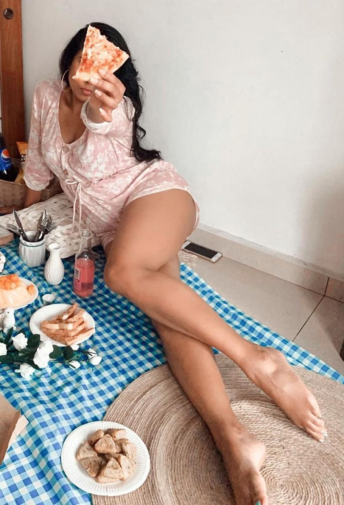 Sexy Legs and Hot Thick Thighs