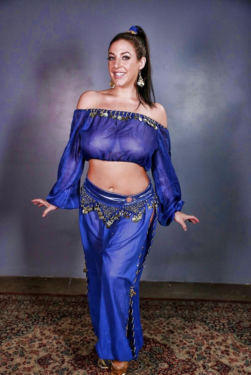 Genie outfit