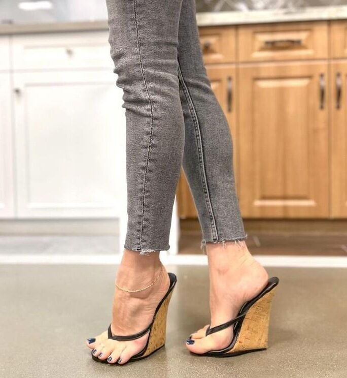 CFM Heels VII