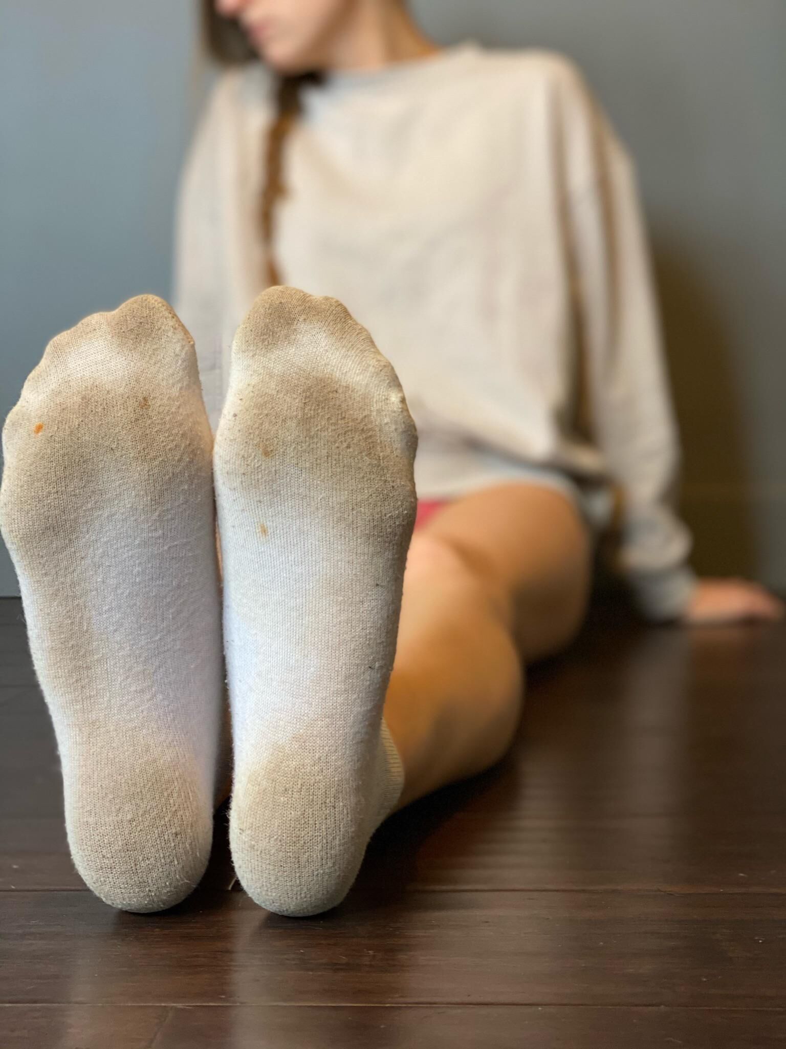 girls in white socks 