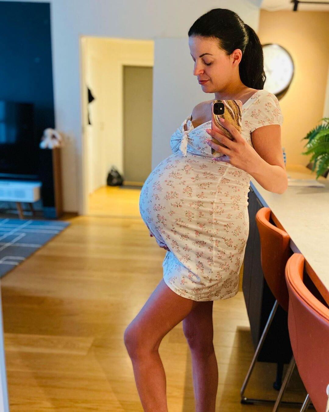 Pregnant hot