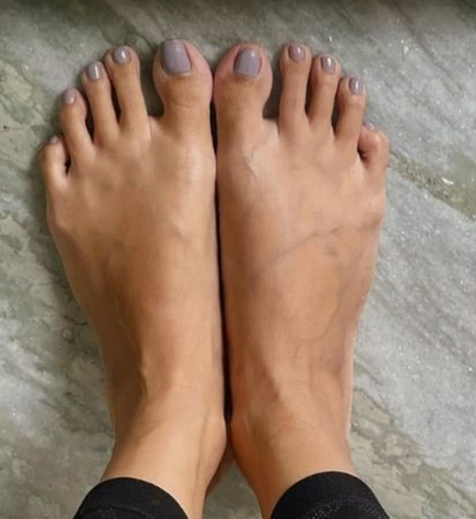 Beautiful Yummy Sexy Feet