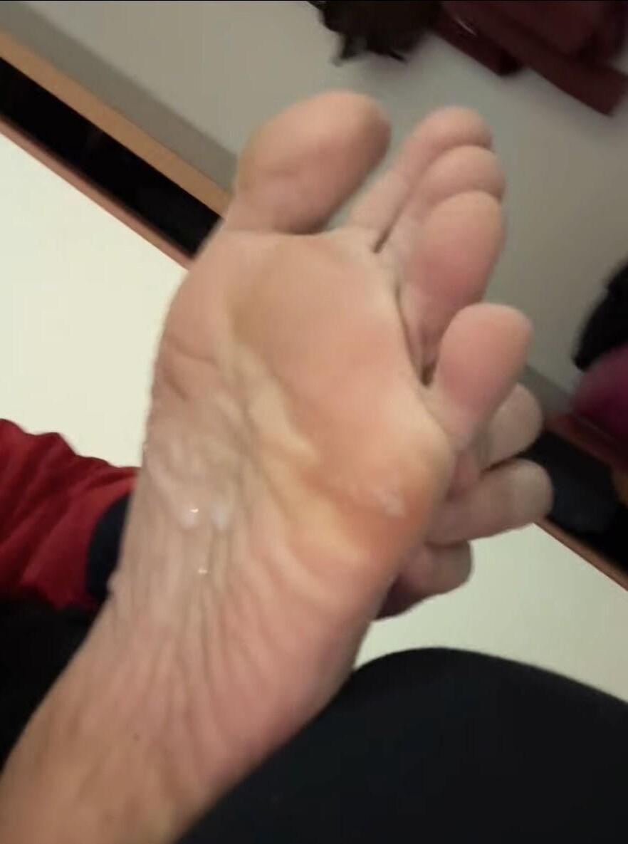 Dea italiano MILF soles