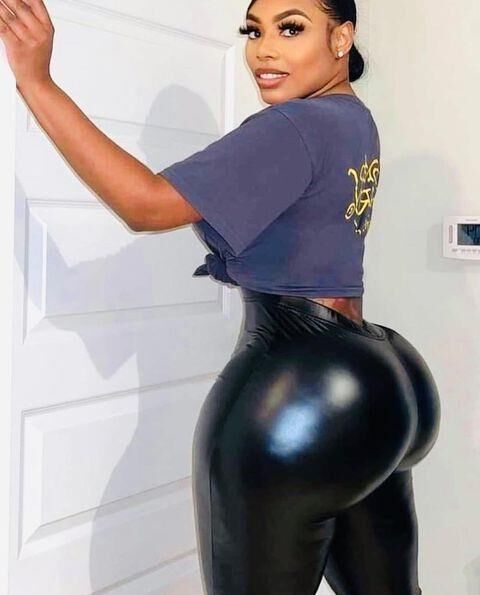 Big booty mulheres negras em couro