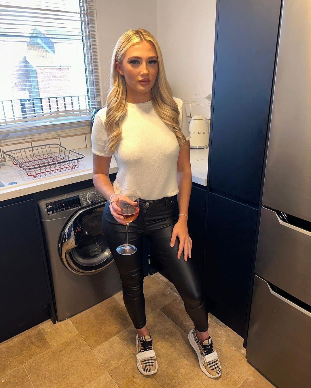 shiny chav 