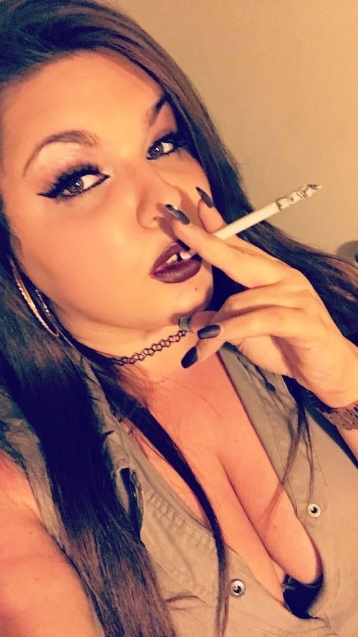 Make up and Smoking