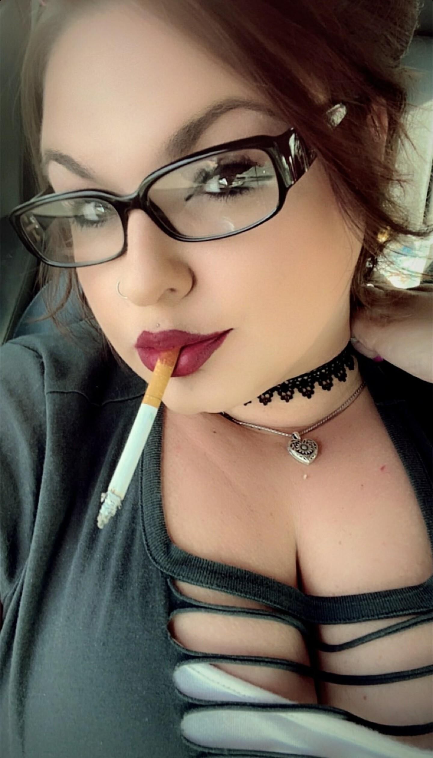 Make up and Smoking