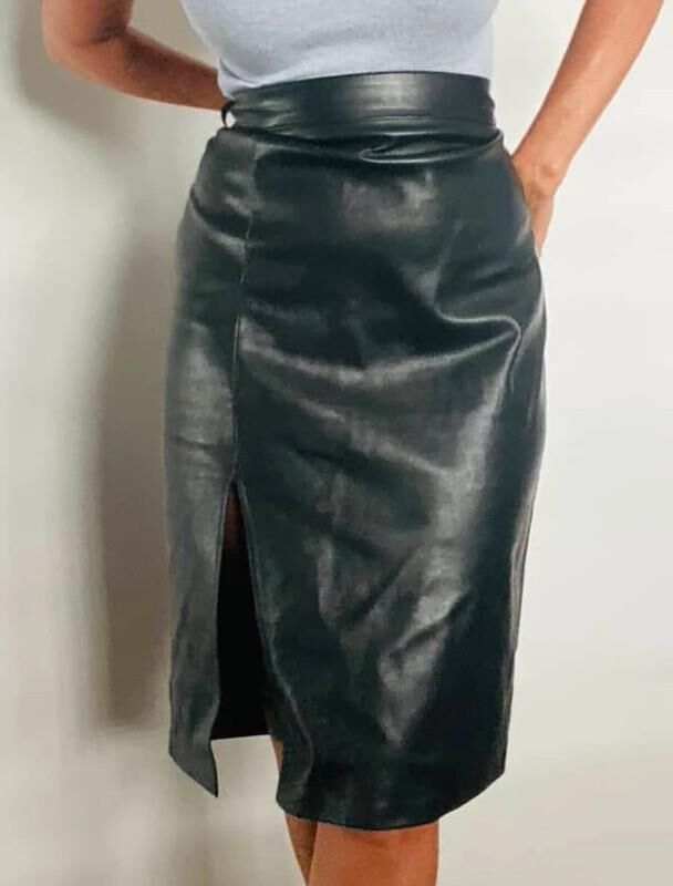 Ladies In Leather skirts are so hot 