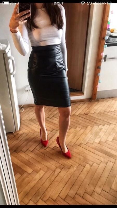 Ladies In Leather skirts are so hot 