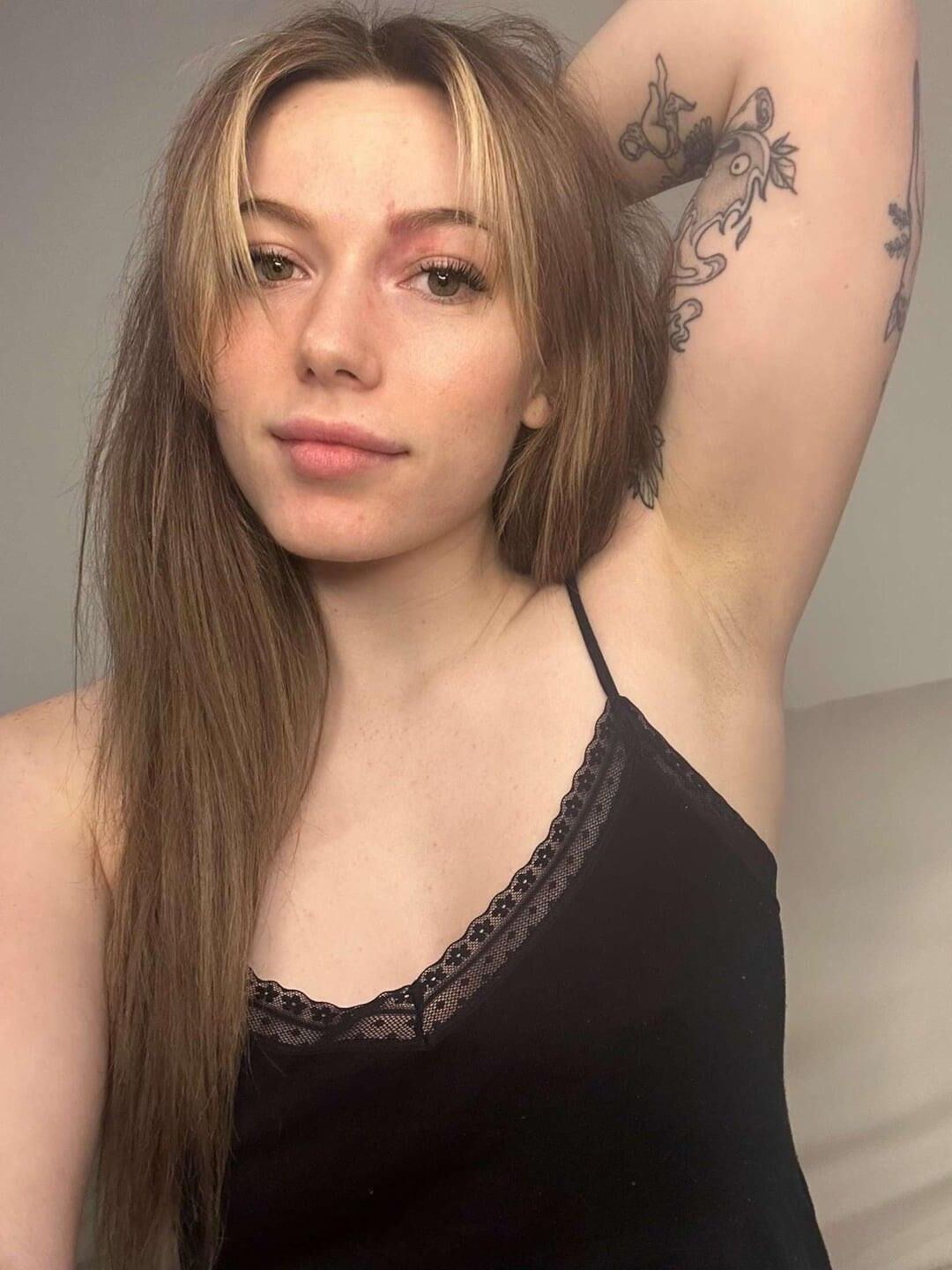 Sexy underarms 