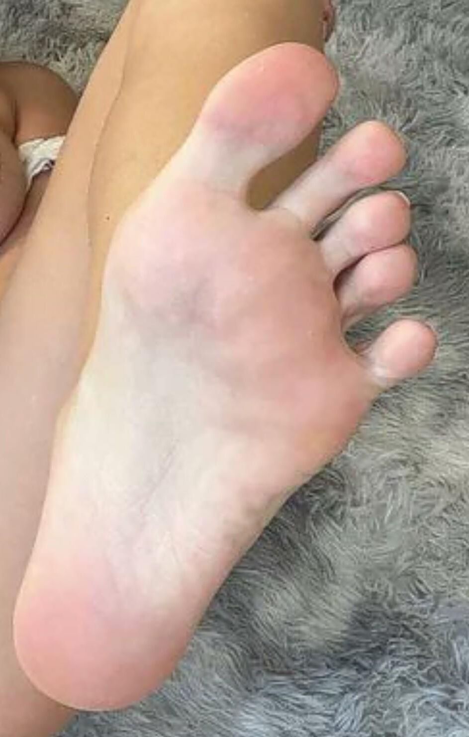 Feet Female Teen