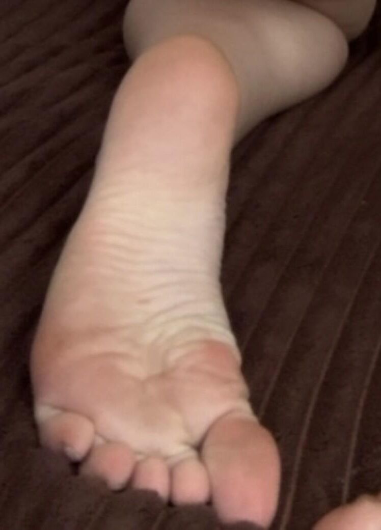 Feet Female Teen