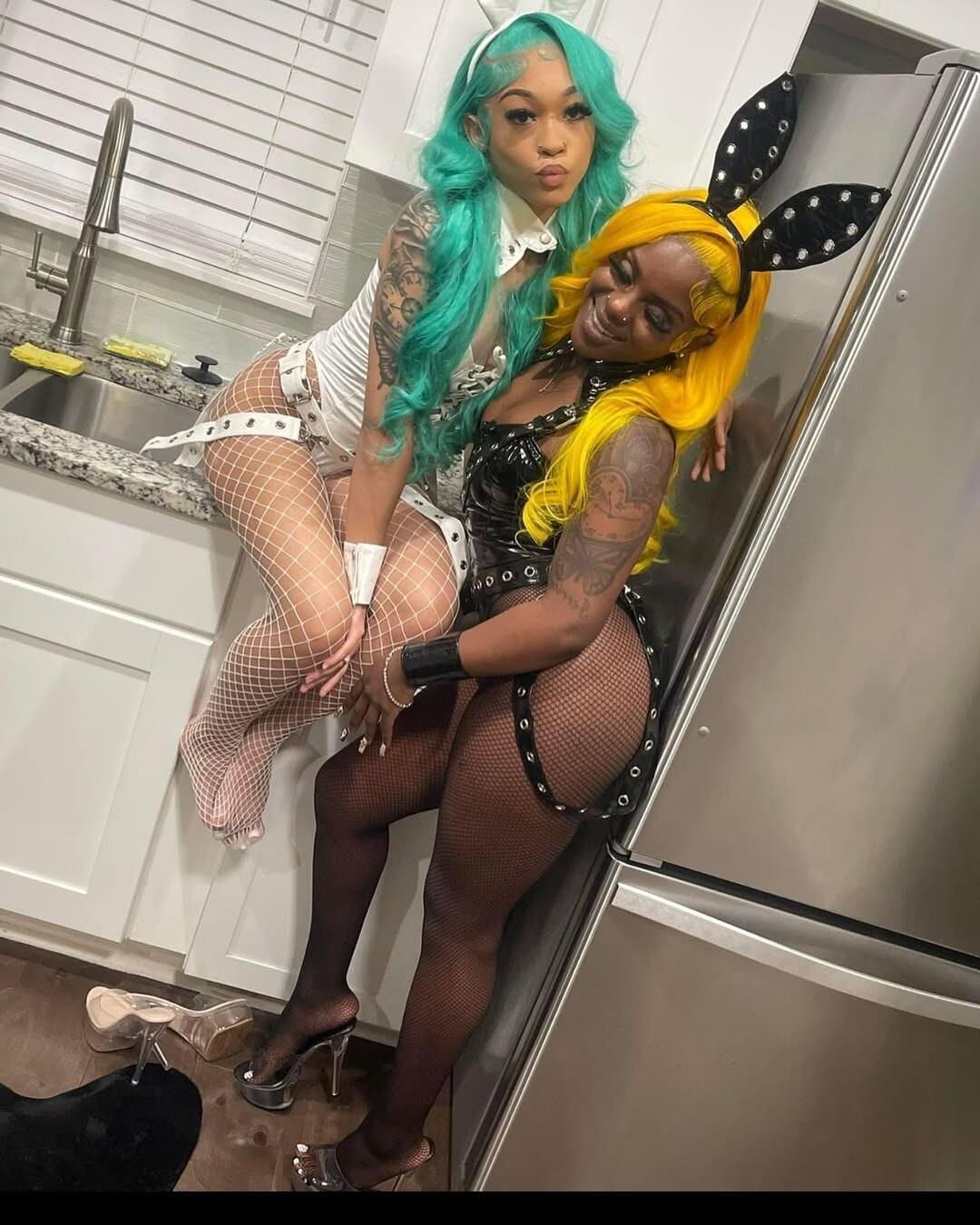 Pantyhosed Bunnies 