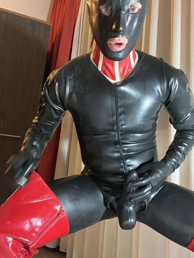 LATEXITALY parte Modelo de látex de Italia