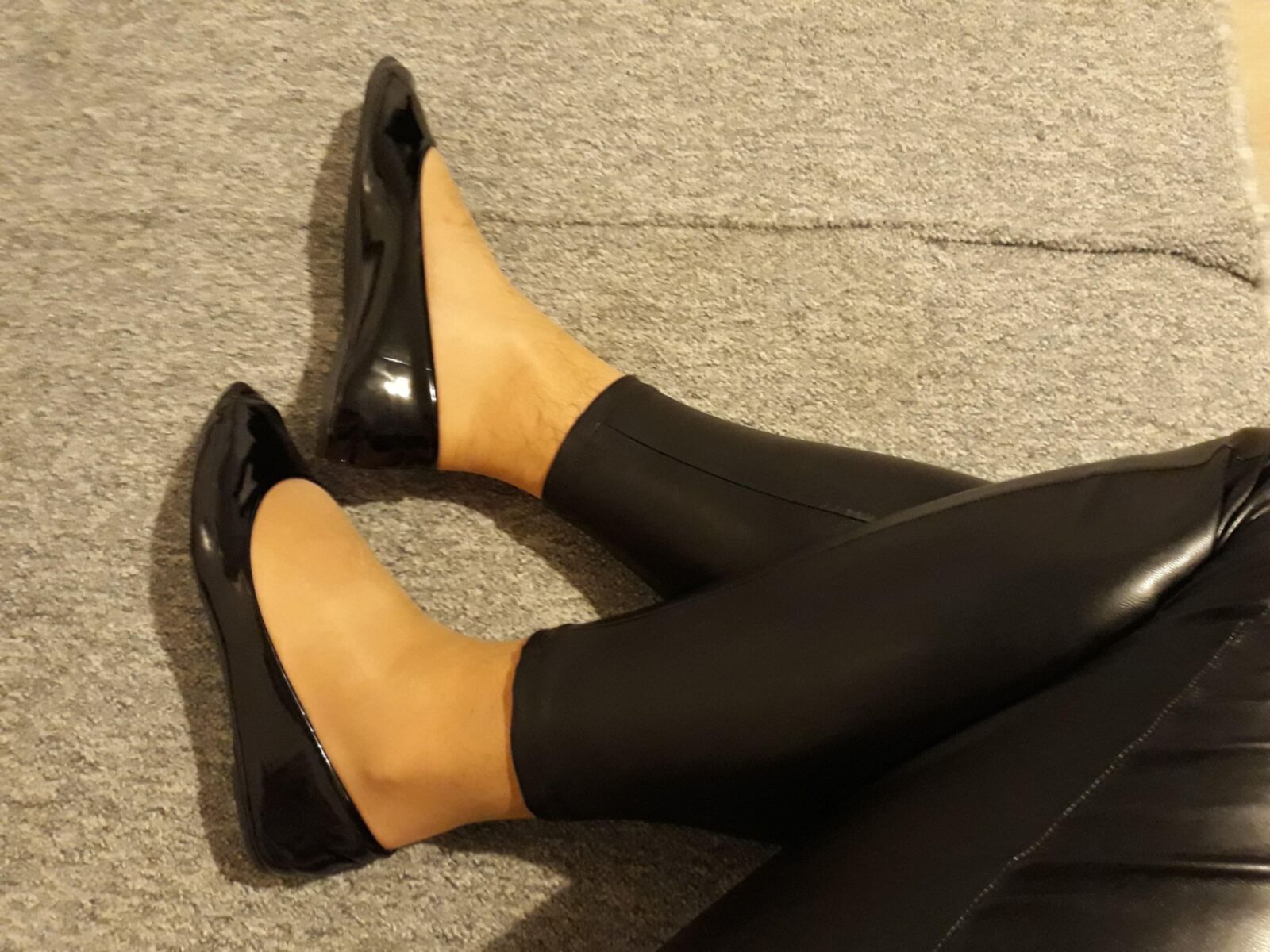 Leggings de couro e nylons