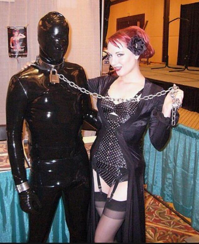 Strict Femdom Ladies 