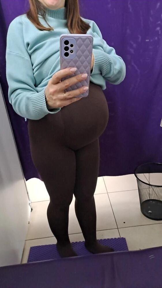 pregnant pantyhose