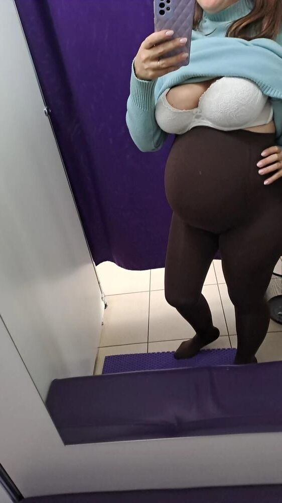 pregnant pantyhose