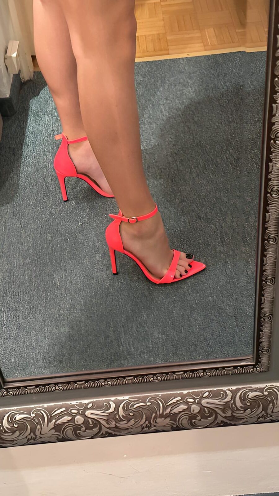 Feet in heels