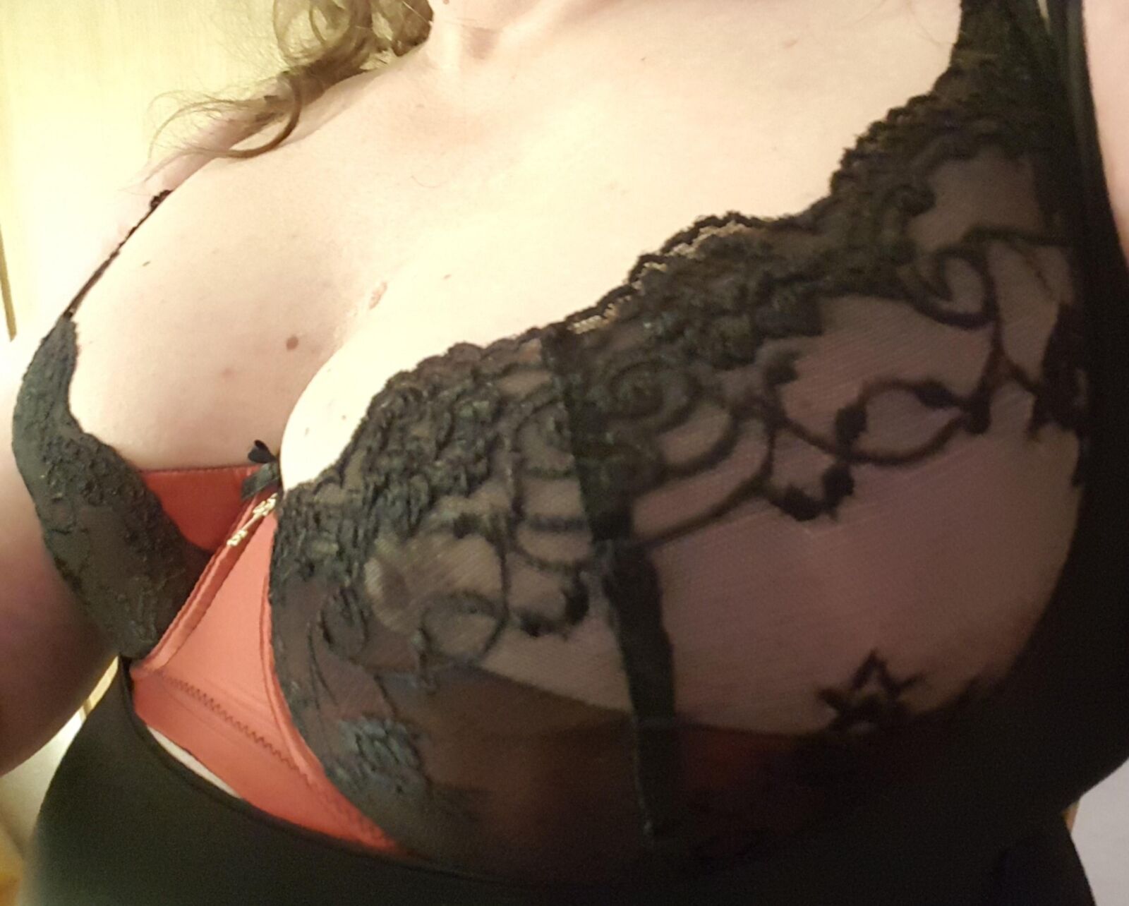 my lift bra red 