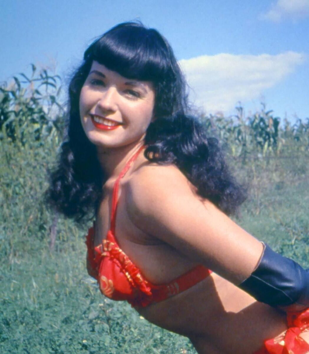 Bettie Page un poco más