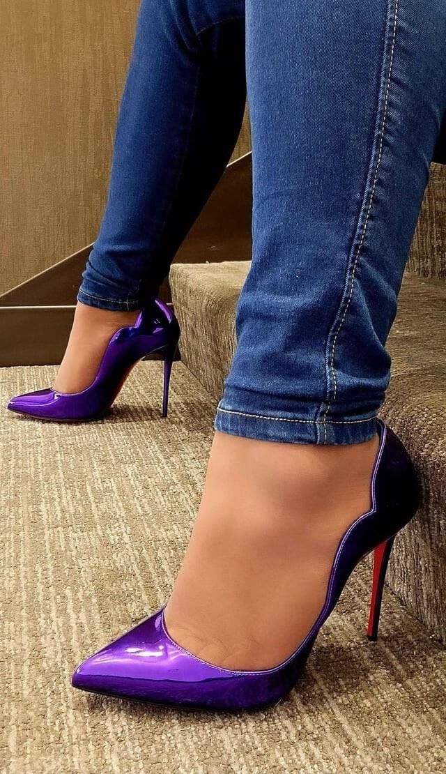 Tacones y zapatos sexys