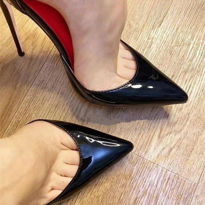 Saltos altos Louboutin ...