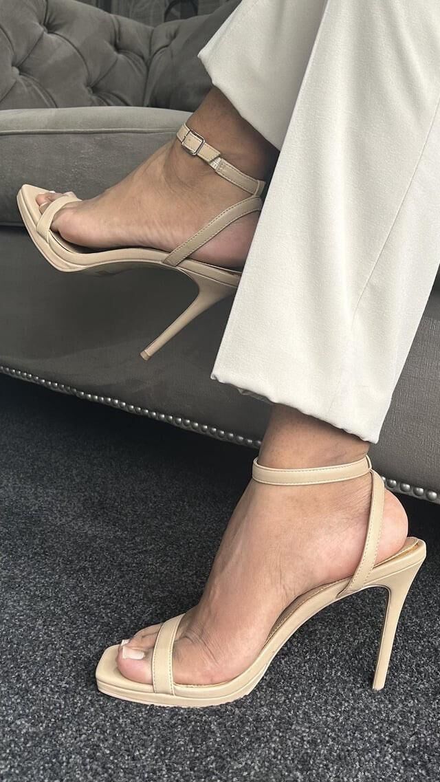 Heels and sexy shoes 