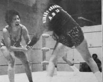 Campamento de lucha vintage mi madre y mi esposa Irene