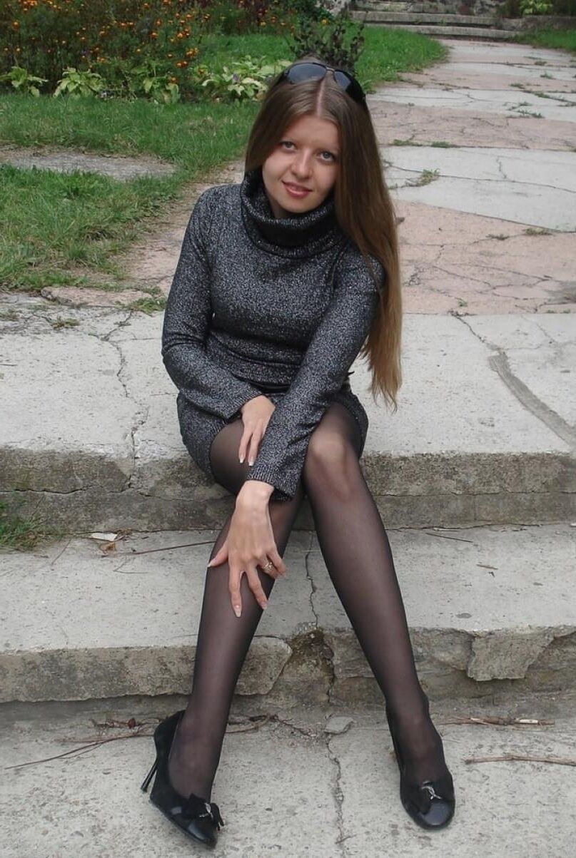 Pantyhosed Cumsluts.